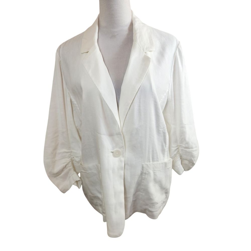 Chico's Sz 1 White Ruched Sleeve Blazer Jacket Linen Blend Coastal Office Size M